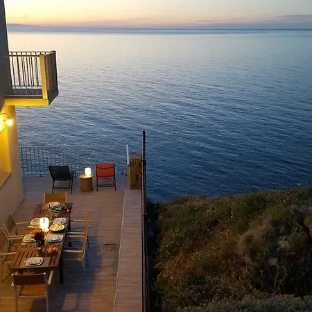 Les Pieds Dans L'eau A Villa
